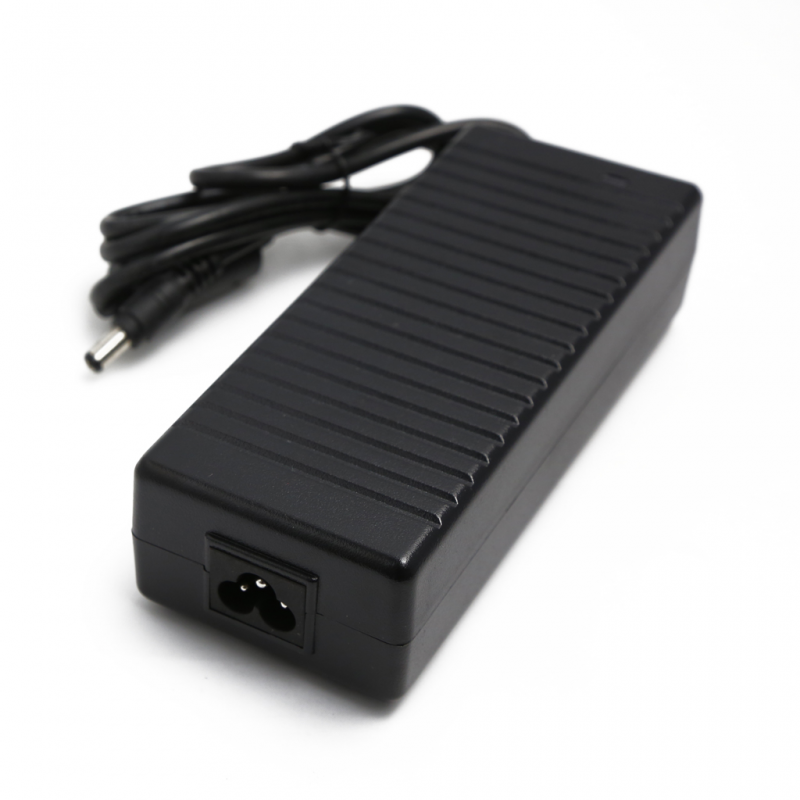 Punjac za laptop 19V 6.3A (5.5*2.5)