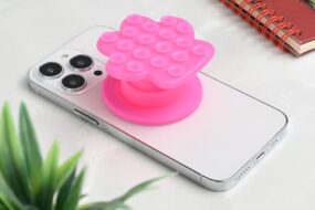 Stiker za mobilni telefon Magnetic Paw pink