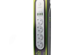 Produzni kabl LDNIO SE4432 4 uticnice 4xUSB 2m