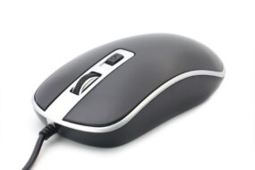 Mis Lenovo M104 crni