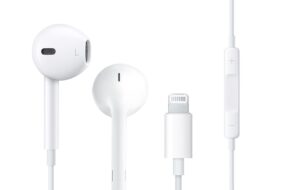 Slusalice Pluginn Ear7 lightning bele