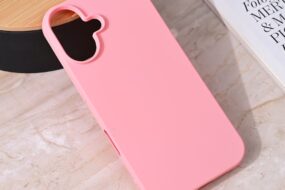 Torbica Teracell Giulietta za iPhone 16 6.1 mat roze