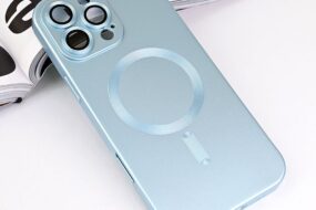 Torbica Magsafe Chrome za iPhone 16 Pro Max 6.9 plava