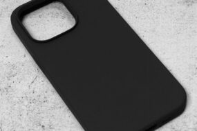 Torbica Summer color za iPhone 14 Pro 6.1 crna